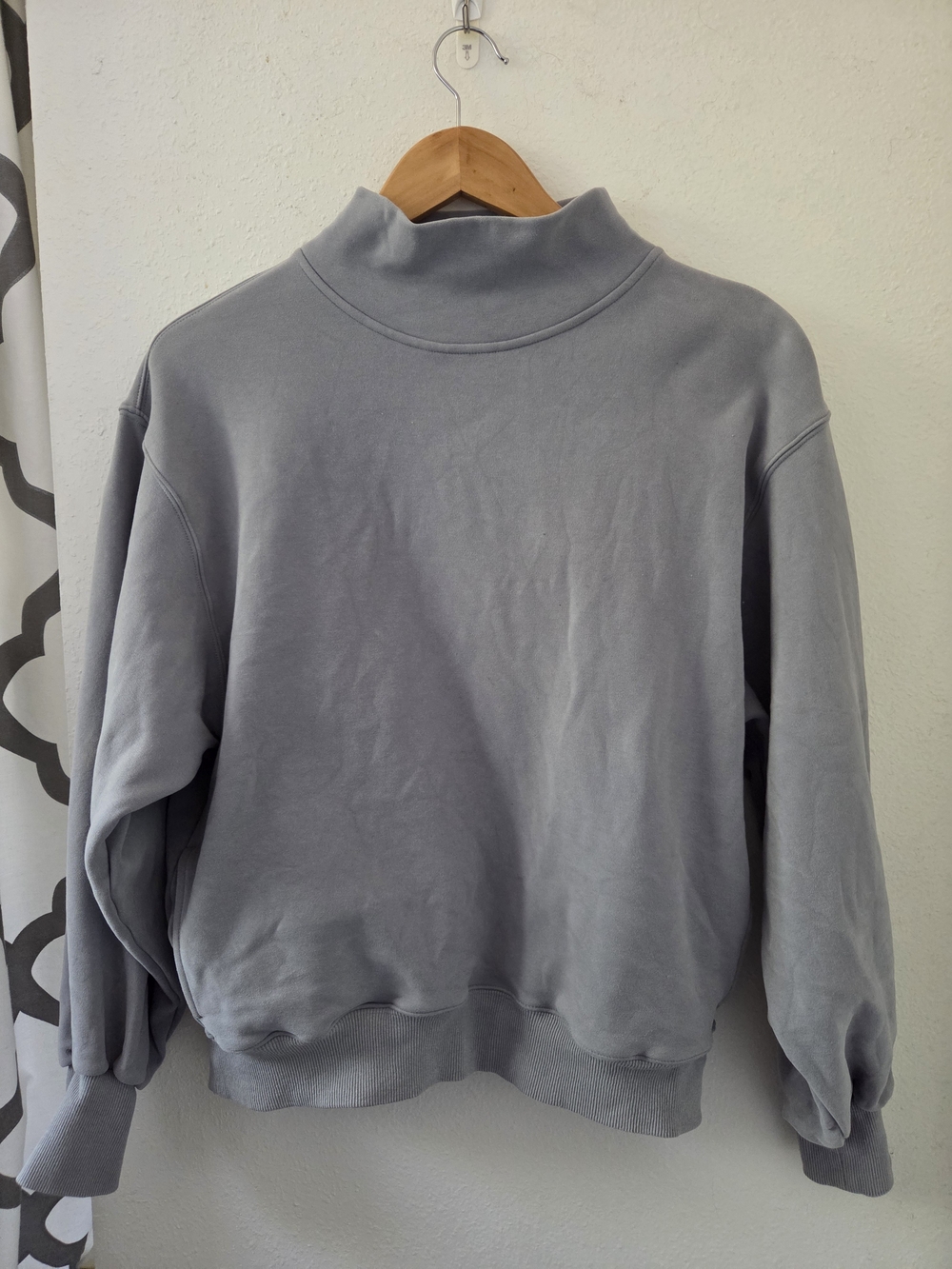 POPFLEX Ooey Gooey Mockneck Sweatshirt small Dusty Blue